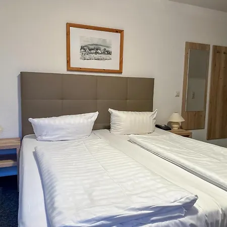 & Restaurant Schaumburger Ritter, Hotell 3*