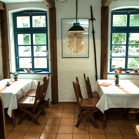 & Restaurant Schaumburger Ritter, Rinteln