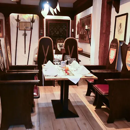 & Restaurant Schaumburger Ritter, Hotel 3*