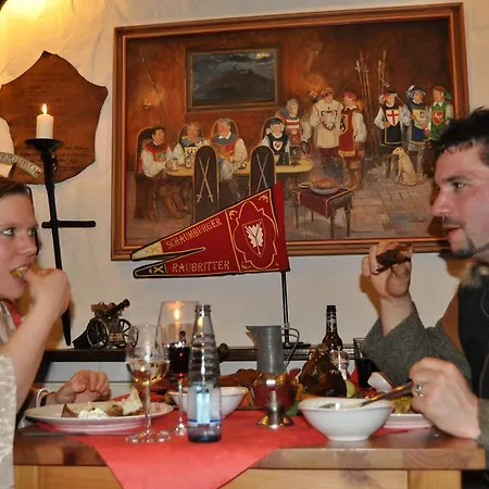 & Restaurant Schaumburger Ritter,