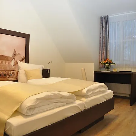 & Restaurant Schaumburger Ritter, Rinteln