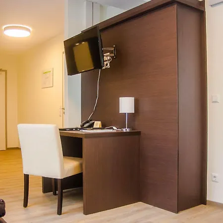 & Restaurant Schaumburger Ritter, Hotell 3*